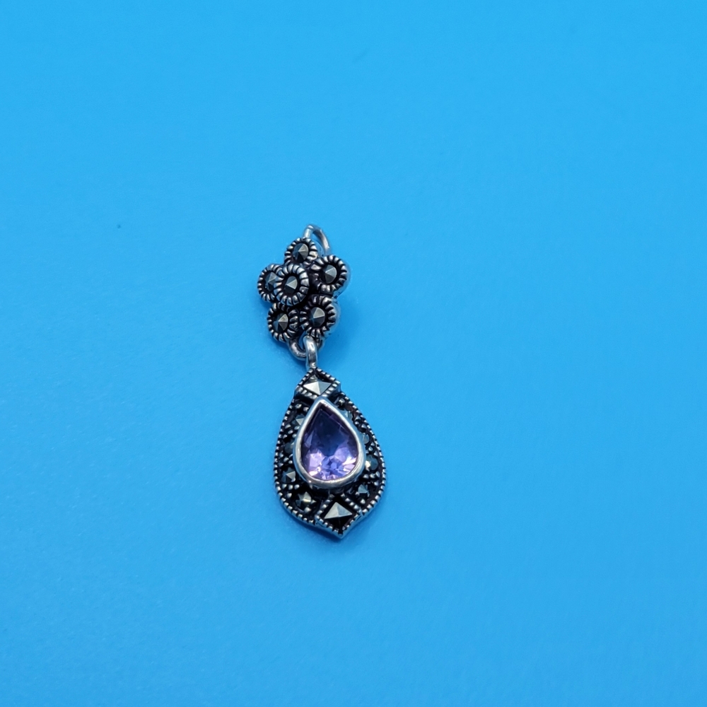 Vintage 925 Sterling Silver Small Danity Amethyest Pendant